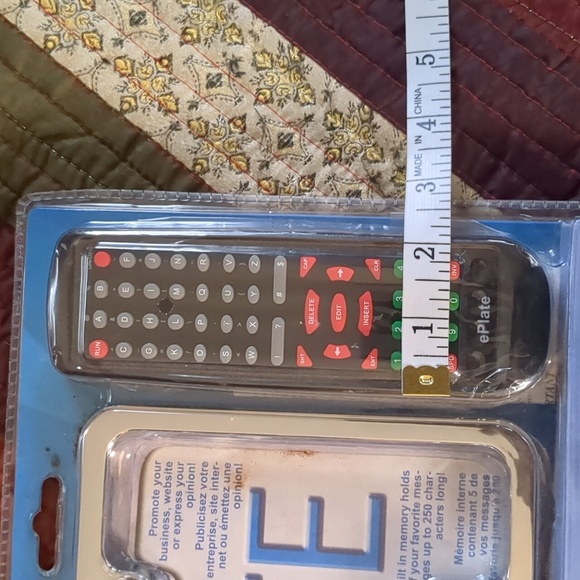 SCROLLING LICENSE PLATE FRAME new sealed in package w/ remote control unit - Picture 13 of 17